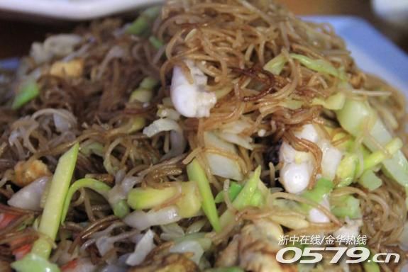 吃海鲜喝啤酒_吃海鲜不能喝酒_喝白酒吃海鲜