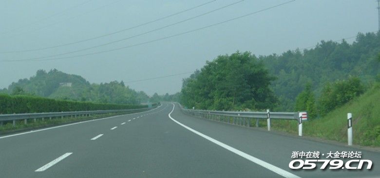 宁上高速—九曲互通下高速—右转到s303—天游峰路—高尔夫路