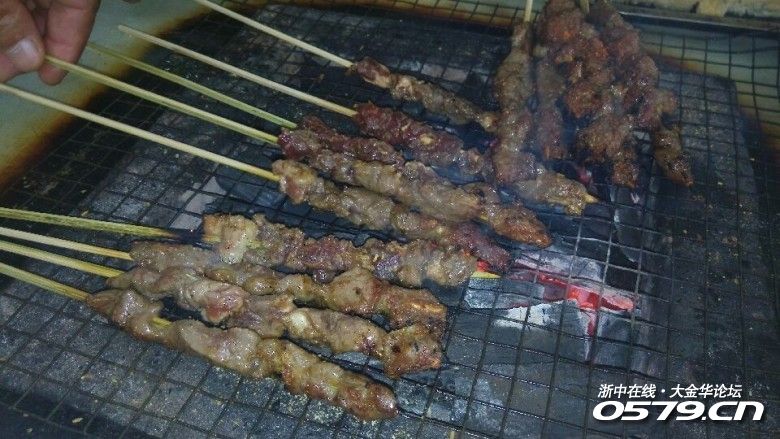 尖峰山烧烤走起～美味!好天气,好心情!