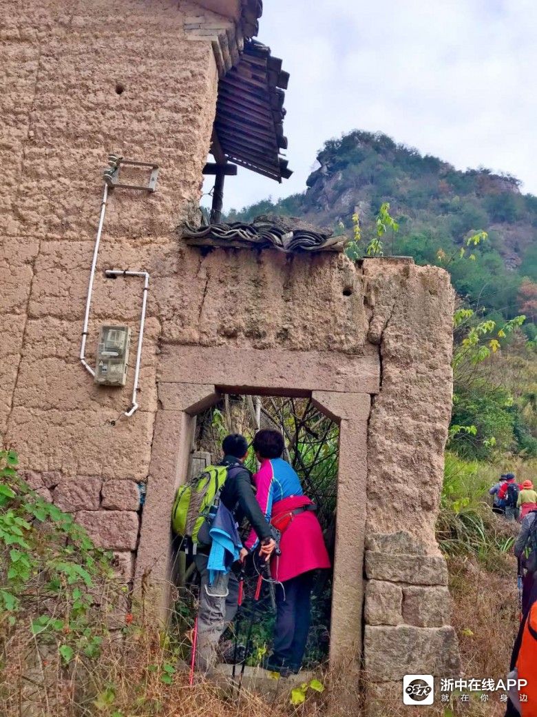 一路同行—缙云岩门
