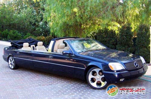 贝克汉姆的第一辆车,红色的福特护卫者价值6000英镑.