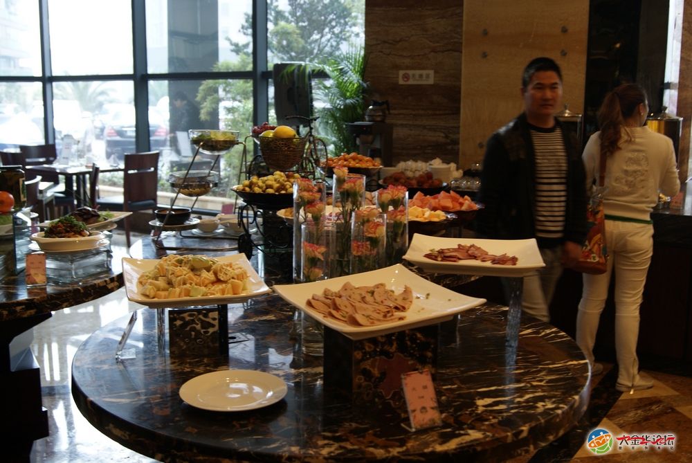 享受生活享受美食我的世贸自助餐