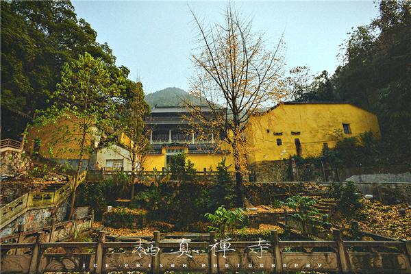 兰溪地下长河栖真禅寺小憩