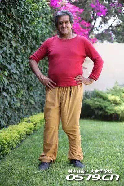 男子生殖器长达48cm,被政府当作残疾人,他却很自豪还.