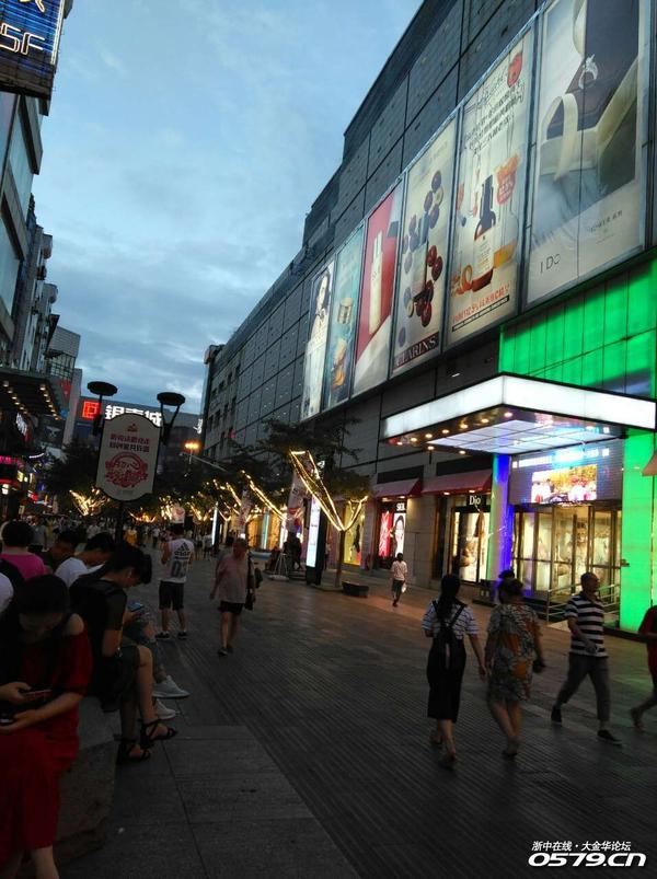 想在江北夜市摆摊锻炼自己,有老司机带带吗-大金华论坛