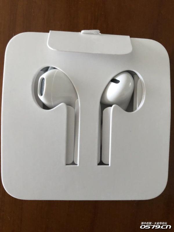 转让全新苹果8原装耳机