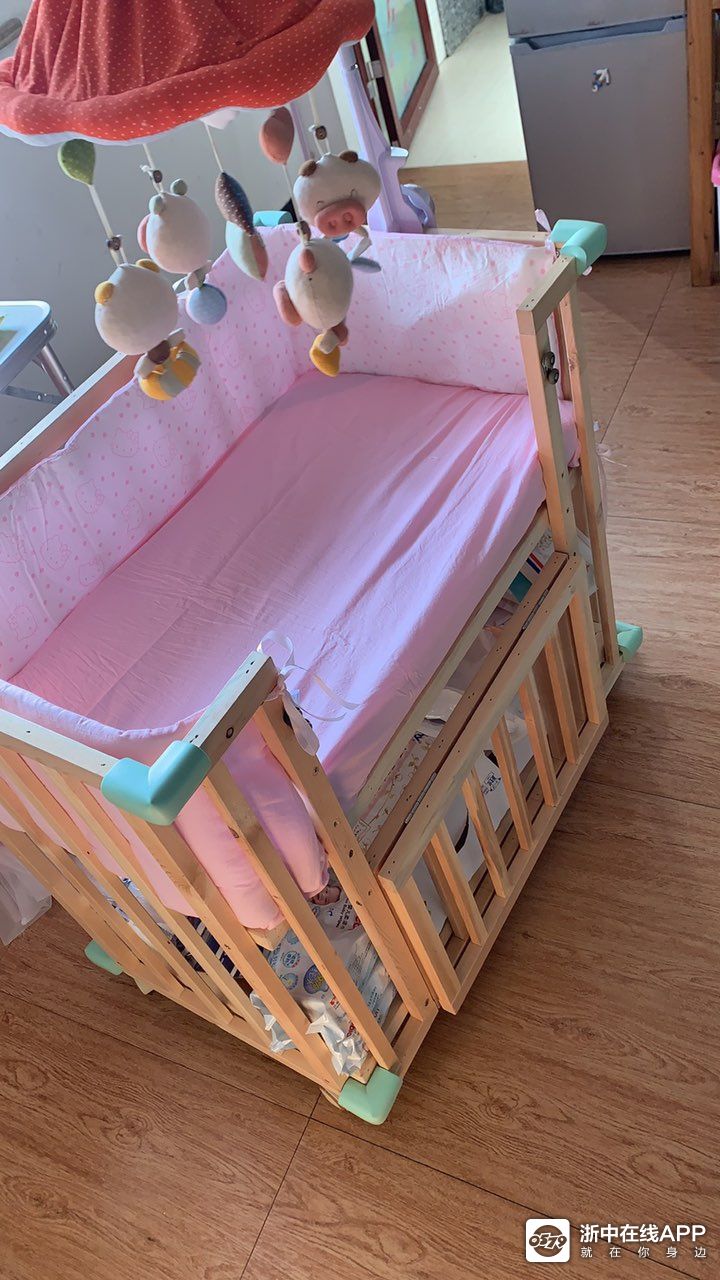 收个婴儿床