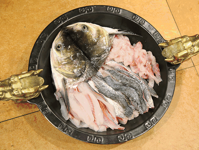 3种鱼,6种口味 花鲢,黑鱼,鲶鱼……不同于鱼肉的质感,随你搭配.