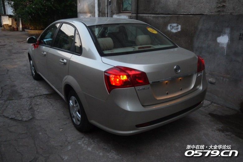 金华申通别克凯越提车作业金色别克凯越我的财富梦想与它共成长