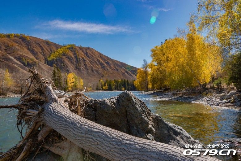 恋恋新疆——行走在边境线上的旅行——更新至可可托海(海量图片更新)