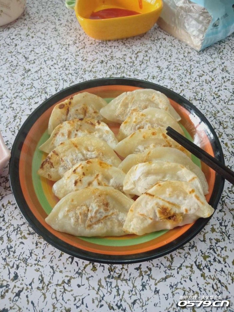 电饼铛之笋干鸡蛋肉煎饺