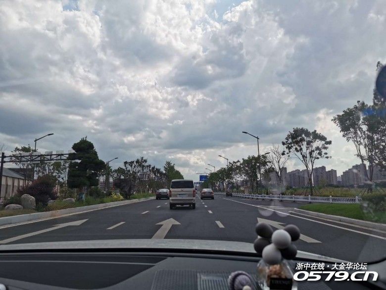 丹溪东路这个断头路什么时候通啦?