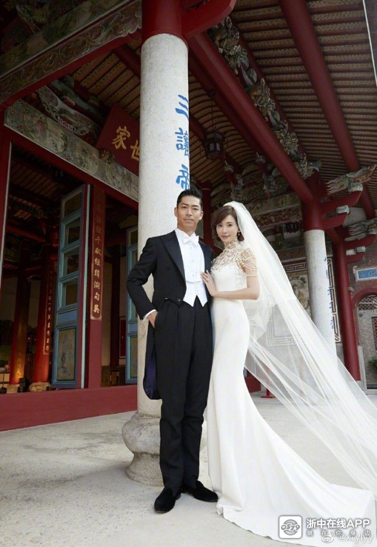 尹美莱和jk的结婚照图片