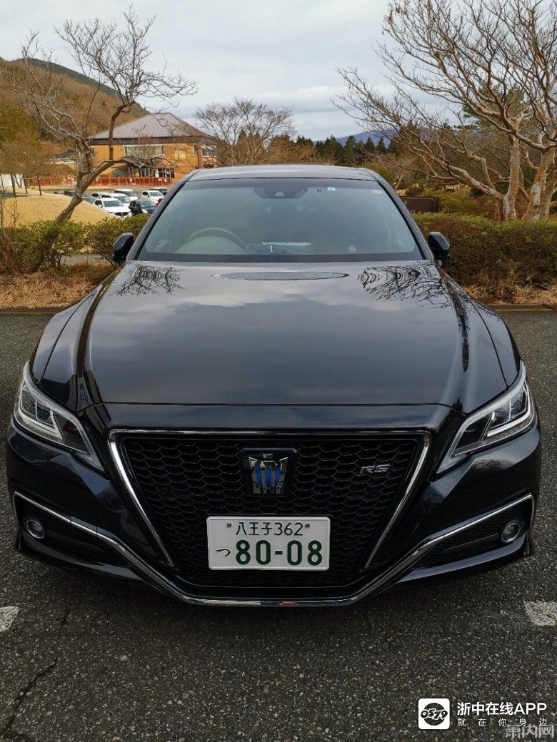 日本最新款皇冠,心水很久的车