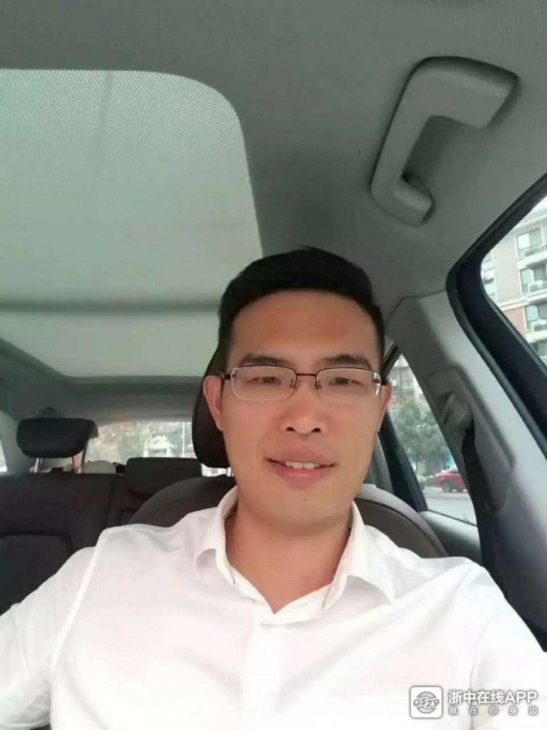 80后单身大叔求解救卖枇杷养你